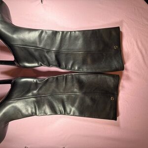 Gucci Rodano Black Leather Heeled Boots